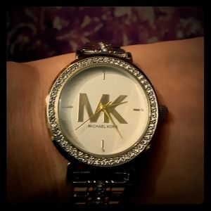 MK watch